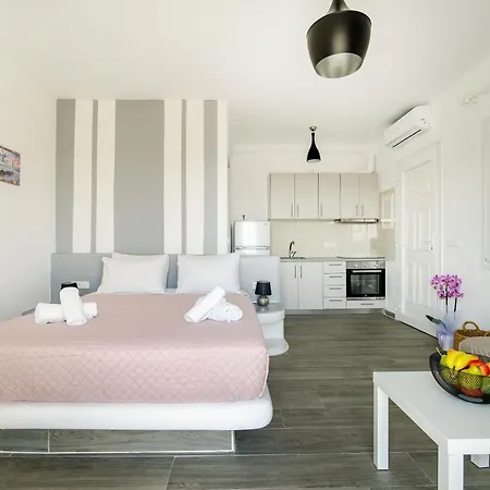 Oniropetra Apartments Mykonos Plintri Room photo
